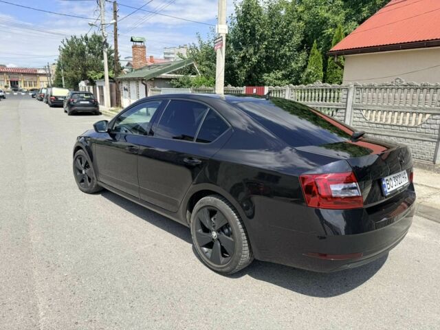 Черный Шкода Октавия, объемом двигателя 2 л и пробегом 281 тыс. км за 302 $, фото 1 на Automoto.ua