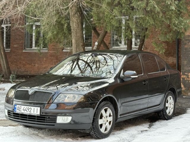 Чорний Шкода Октавія, об'ємом двигуна 1.6 л та пробігом 250 тис. км за 5200 $, фото 1 на Automoto.ua