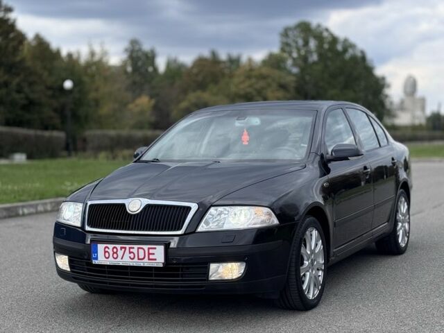 Черный Шкода Октавия, объемом двигателя 2 л и пробегом 352 тыс. км за 3112 $, фото 1 на Automoto.ua