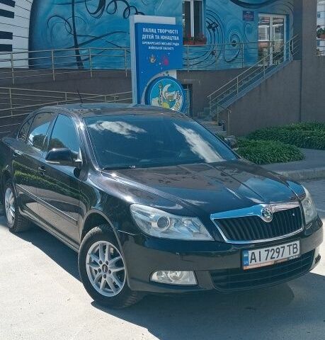 Чорний Шкода Октавія, об'ємом двигуна 1.8 л та пробігом 207 тис. км за 6914 $, фото 1 на Automoto.ua