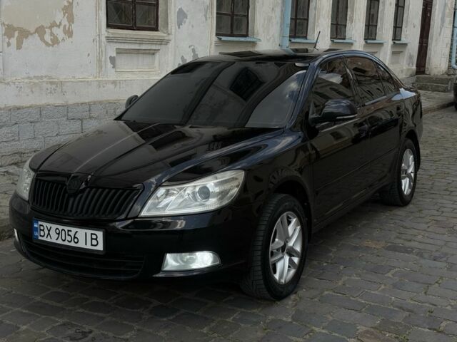 Чорний Шкода Октавія, об'ємом двигуна 1.8 л та пробігом 279 тис. км за 7999 $, фото 1 на Automoto.ua