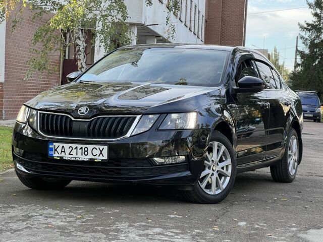 Чорний Шкода Октавія, об'ємом двигуна 1.6 л та пробігом 172 тис. км за 12534 $, фото 1 на Automoto.ua