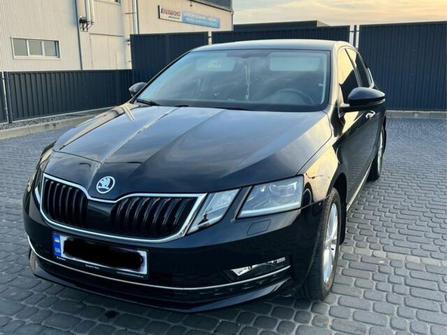 Чорний Шкода Октавія, об'ємом двигуна 1.4 л та пробігом 33 тис. км за 21000 $, фото 1 на Automoto.ua