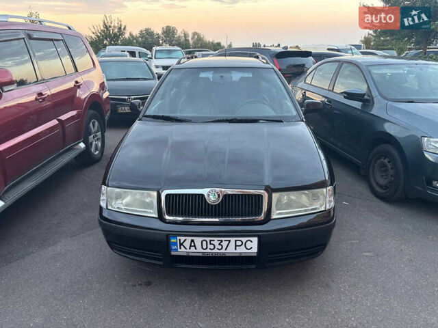 Чорний Шкода Октавія, об'ємом двигуна 1.78 л та пробігом 322 тис. км за 5000 $, фото 1 на Automoto.ua