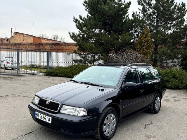 Чорний Шкода Октавія, об'ємом двигуна 2 л та пробігом 188 тис. км за 4200 $, фото 1 на Automoto.ua