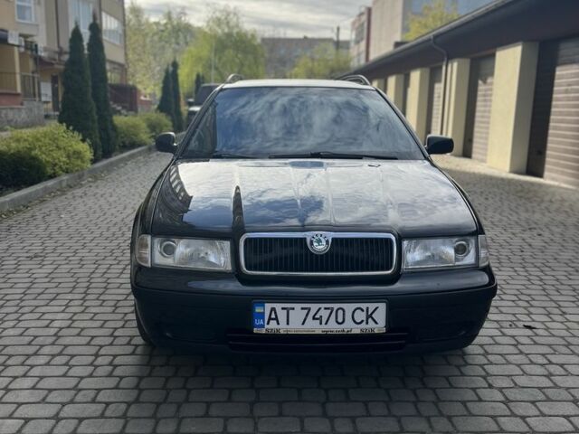 Чорний Шкода Октавія, об'ємом двигуна 1.6 л та пробігом 260 тис. км за 3600 $, фото 1 на Automoto.ua