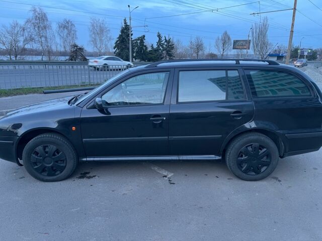 Чорний Шкода Октавія, об'ємом двигуна 1.9 л та пробігом 423 тис. км за 3900 $, фото 1 на Automoto.ua
