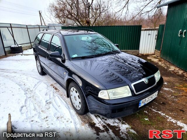 Чорний Шкода Октавія, об'ємом двигуна 1.6 л та пробігом 269 тис. км за 3950 $, фото 1 на Automoto.ua