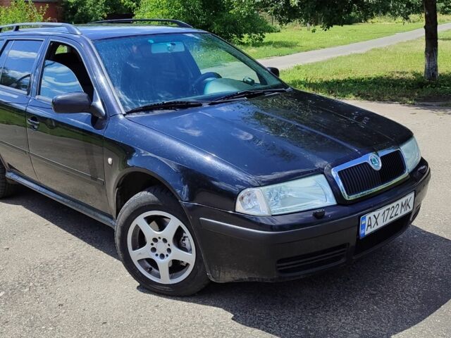 Чорний Шкода Октавія, об'ємом двигуна 1.8 л та пробігом 260 тис. км за 4500 $, фото 1 на Automoto.ua