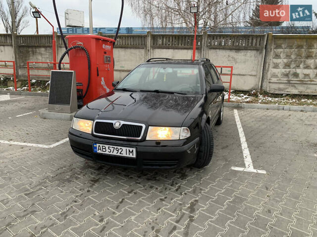 Черный Шкода Октавия, объемом двигателя 1.9 л и пробегом 299 тыс. км за 5000 $, фото 1 на Automoto.ua