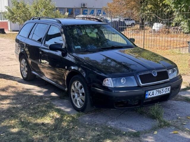 Черный Шкода Октавия, объемом двигателя 2 л и пробегом 267 тыс. км за 3498 $, фото 1 на Automoto.ua