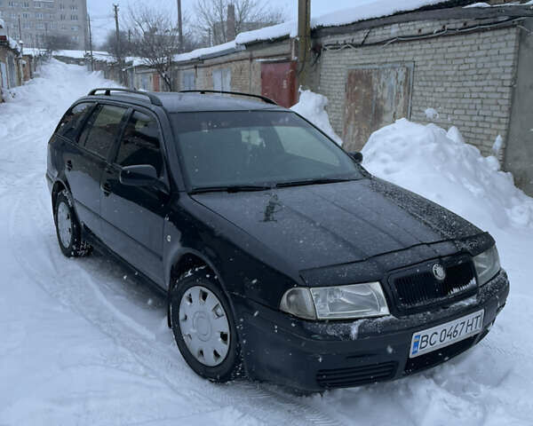 Черный Шкода Октавия, объемом двигателя 1.9 л и пробегом 406 тыс. км за 3499 $, фото 1 на Automoto.ua