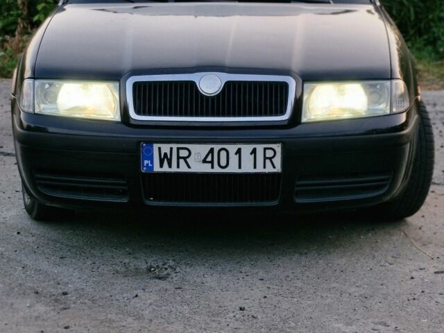 Черный Шкода Октавия, объемом двигателя 0 л и пробегом 275 тыс. км за 2800 $, фото 1 на Automoto.ua