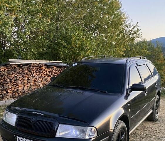 Чорний Шкода Октавія, об'ємом двигуна 1.8 л та пробігом 333 тис. км за 4717 $, фото 1 на Automoto.ua