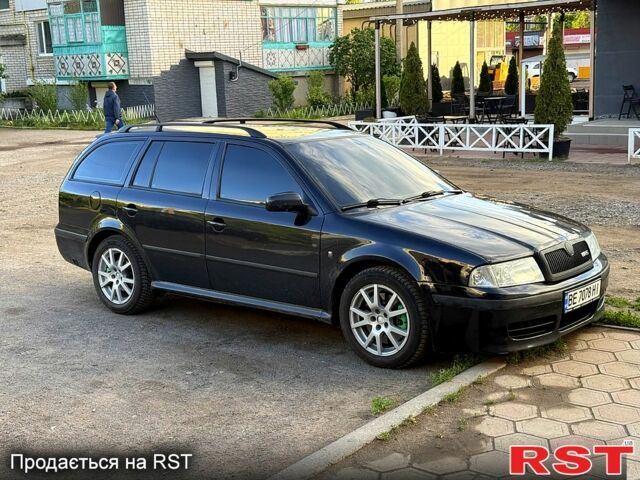 Черный Шкода Октавия, объемом двигателя 1.8 л и пробегом 304 тыс. км за 5600 $, фото 1 на Automoto.ua