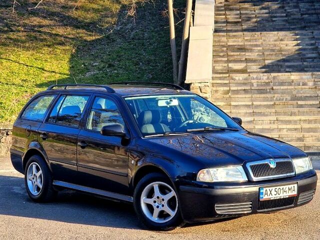 Чорний Шкода Октавія, об'ємом двигуна 1.6 л та пробігом 277 тис. км за 4800 $, фото 1 на Automoto.ua