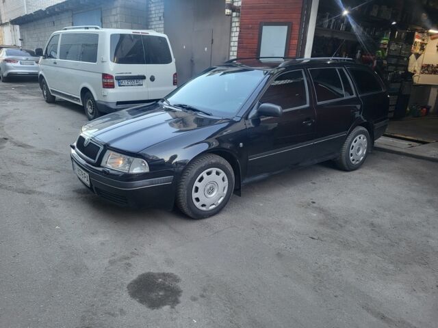 Чорний Шкода Октавія, об'ємом двигуна 2 л та пробігом 178 тис. км за 5700 $, фото 1 на Automoto.ua