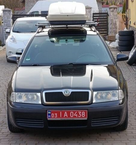 Черный Шкода Октавия, объемом двигателя 1.6 л и пробегом 234 тыс. км за 4800 $, фото 1 на Automoto.ua