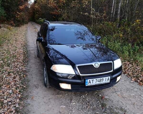 Черный Шкода Октавия, объемом двигателя 1.9 л и пробегом 320 тыс. км за 4750 $, фото 1 на Automoto.ua