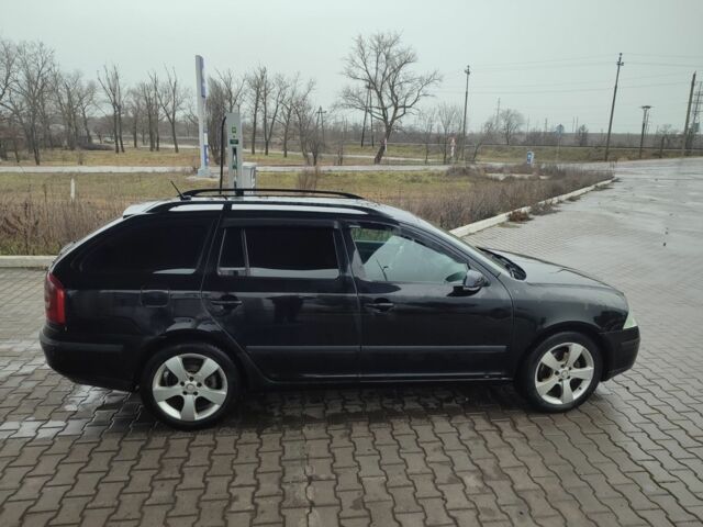 Чорний Шкода Октавія, об'ємом двигуна 2 л та пробігом 397 тис. км за 5599 $, фото 1 на Automoto.ua