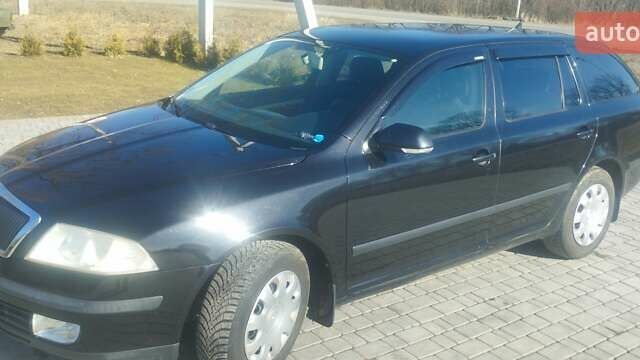 Черный Шкода Октавия, объемом двигателя 1.98 л и пробегом 238 тыс. км за 5500 $, фото 1 на Automoto.ua