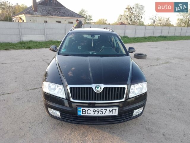 Чорний Шкода Октавія, об'ємом двигуна 1.6 л та пробігом 217 тис. км за 5800 $, фото 1 на Automoto.ua