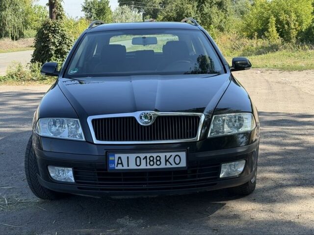 Чорний Шкода Октавія, об'ємом двигуна 1.6 л та пробігом 212 тис. км за 6221 $, фото 1 на Automoto.ua