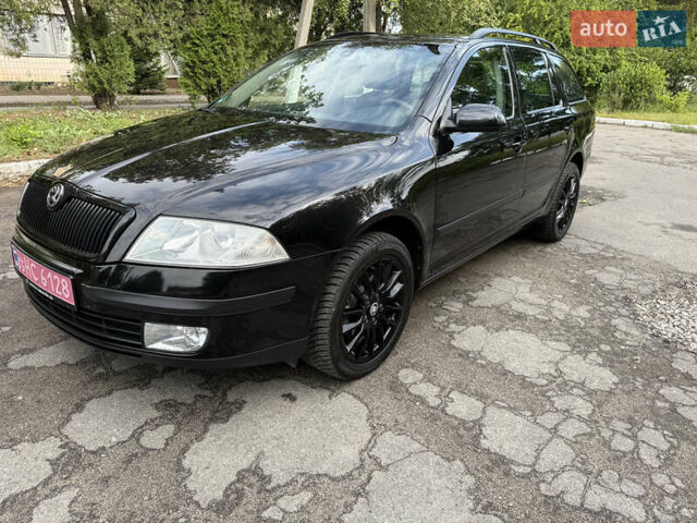 Чорний Шкода Октавія, об'ємом двигуна 1.6 л та пробігом 240 тис. км за 6800 $, фото 1 на Automoto.ua