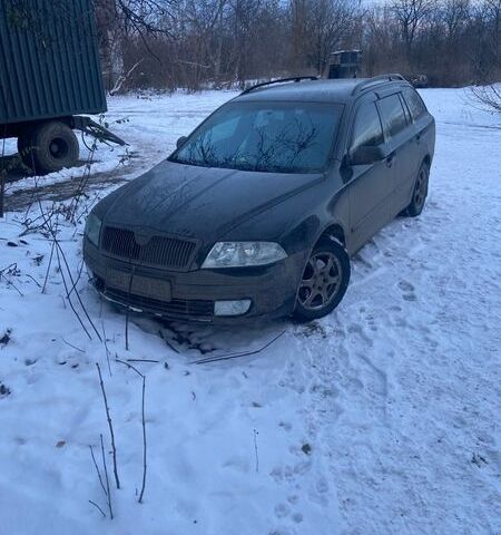 Черный Шкода Октавия, объемом двигателя 1.98 л и пробегом 330 тыс. км за 4500 $, фото 1 на Automoto.ua