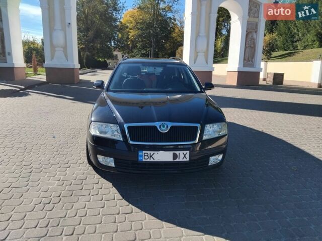Чорний Шкода Октавія, об'ємом двигуна 1.6 л та пробігом 250 тис. км за 4999 $, фото 1 на Automoto.ua