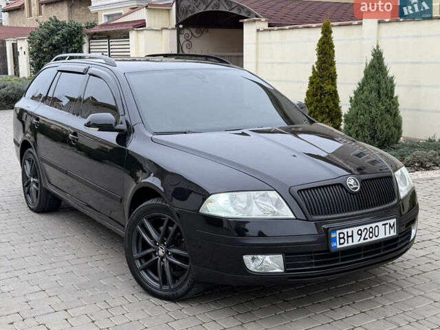 Чорний Шкода Октавія, об'ємом двигуна 2 л та пробігом 197 тис. км за 7400 $, фото 1 на Automoto.ua