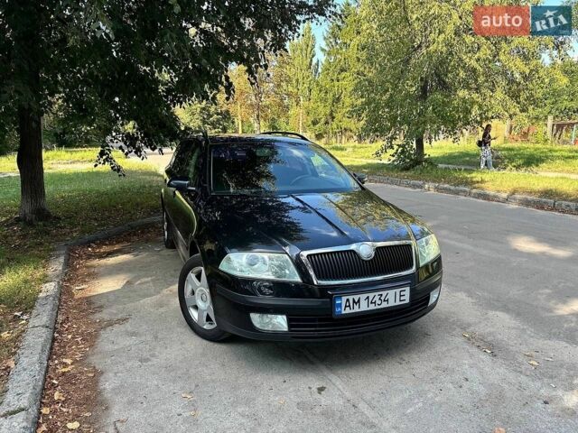 Черный Шкода Октавия, объемом двигателя 1.98 л и пробегом 310 тыс. км за 4500 $, фото 1 на Automoto.ua