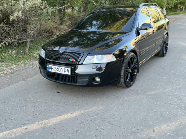 Черный Шкода Октавия, объемом двигателя 2 л и пробегом 230 тыс. км за 6000 $, фото 1 на Automoto.ua