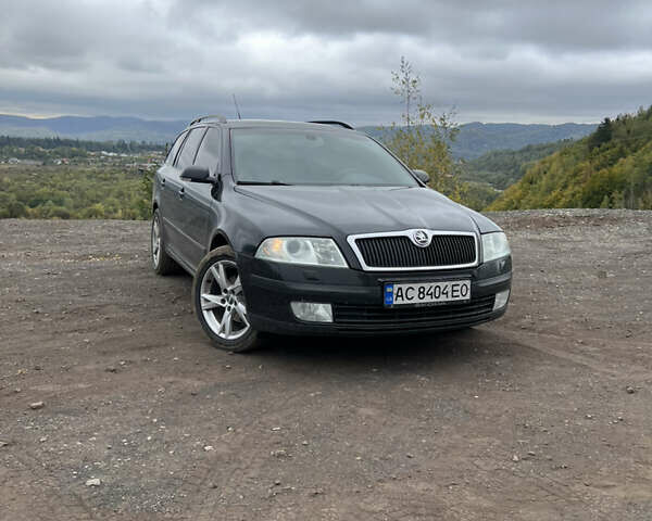 Черный Шкода Октавия, объемом двигателя 1.98 л и пробегом 302 тыс. км за 5750 $, фото 1 на Automoto.ua