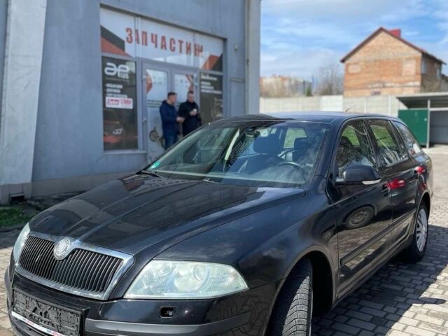 Черный Шкода Октавия, объемом двигателя 1.9 л и пробегом 300 тыс. км за 2550 $, фото 1 на Automoto.ua