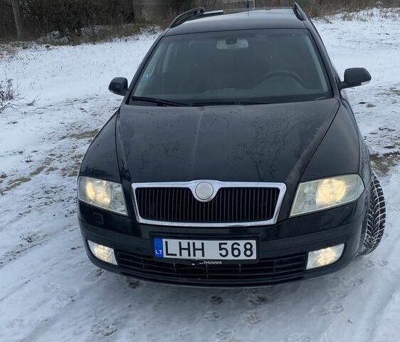 Черный Шкода Октавия, объемом двигателя 0 л и пробегом 280 тыс. км за 2100 $, фото 1 на Automoto.ua