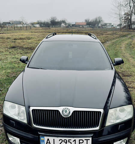 Чорний Шкода Октавія, об'ємом двигуна 1.6 л та пробігом 248 тис. км за 8300 $, фото 1 на Automoto.ua