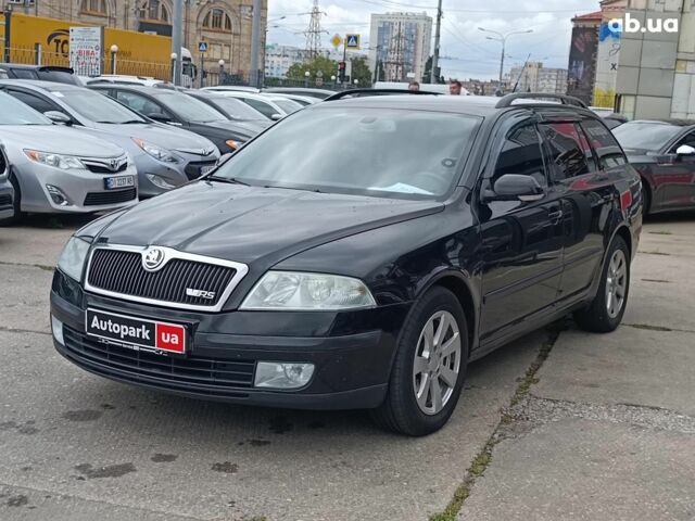 Черный Шкода Октавия, объемом двигателя 2 л и пробегом 351 тыс. км за 6590 $, фото 1 на Automoto.ua