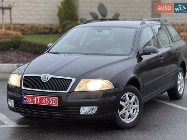 Черный Шкода Октавия, объемом двигателя 2 л и пробегом 250 тыс. км за 5999 $, фото 1 на Automoto.ua