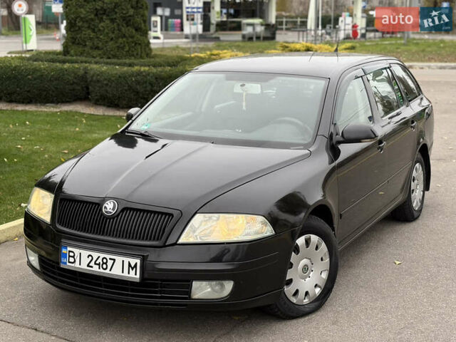 Чорний Шкода Октавія, об'ємом двигуна 1.6 л та пробігом 208 тис. км за 5999 $, фото 1 на Automoto.ua