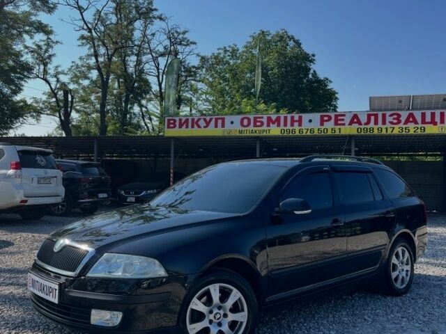 Чорний Шкода Октавія, об'ємом двигуна 0 л та пробігом 229 тис. км за 6004 $, фото 1 на Automoto.ua