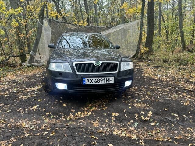 Чорний Шкода Октавія, об'ємом двигуна 2 л та пробігом 375 тис. км за 4500 $, фото 1 на Automoto.ua
