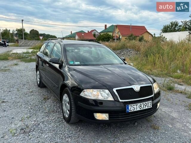 Черный Шкода Октавия, объемом двигателя 2 л и пробегом 333 тыс. км за 3299 $, фото 1 на Automoto.ua