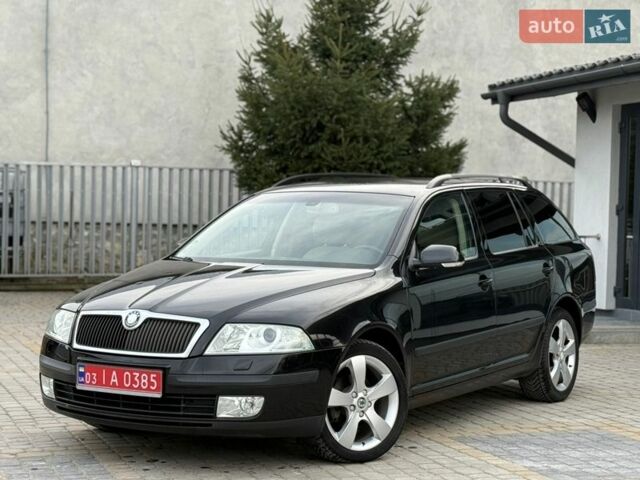 Черный Шкода Октавия, объемом двигателя 1.6 л и пробегом 219 тыс. км за 6450 $, фото 1 на Automoto.ua