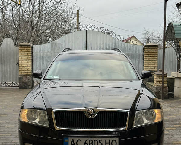 Чорний Шкода Октавія, об'ємом двигуна 1.8 л та пробігом 230 тис. км за 6000 $, фото 1 на Automoto.ua