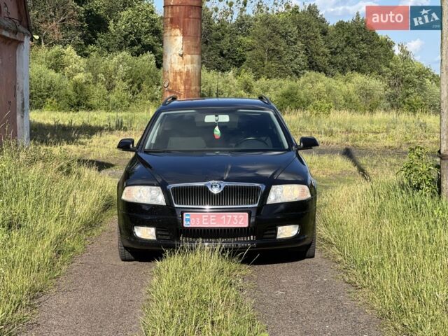 Черный Шкода Октавия, объемом двигателя 1.8 л и пробегом 202 тыс. км за 6550 $, фото 1 на Automoto.ua