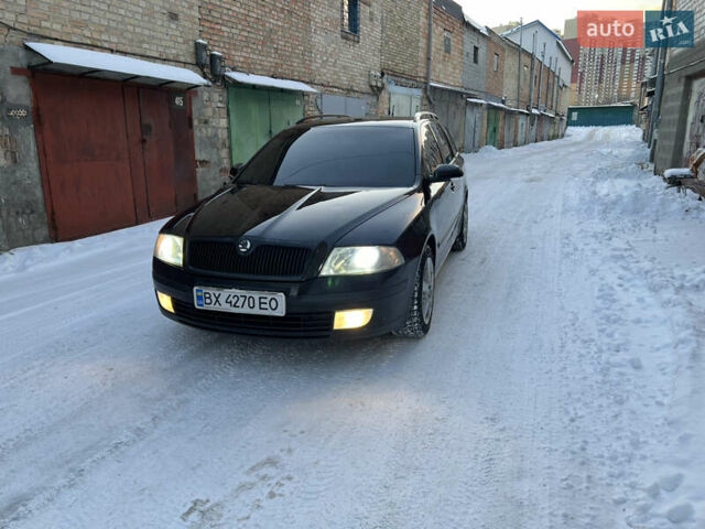 Черный Шкода Октавия, объемом двигателя 1.9 л и пробегом 297 тыс. км за 4900 $, фото 1 на Automoto.ua