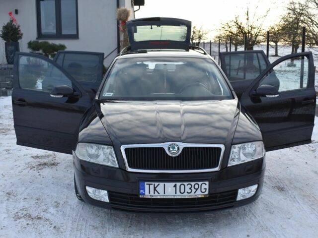 Черный Шкода Октавия, объемом двигателя 2 л и пробегом 246 тыс. км за 1850 $, фото 1 на Automoto.ua