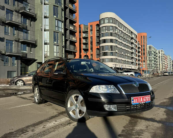 Черный Шкода Октавия, объемом двигателя 1.8 л и пробегом 248 тыс. км за 6700 $, фото 1 на Automoto.ua