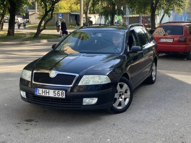 Чорний Шкода Октавія, об'ємом двигуна 0 л та пробігом 250 тис. км за 2806 $, фото 1 на Automoto.ua
